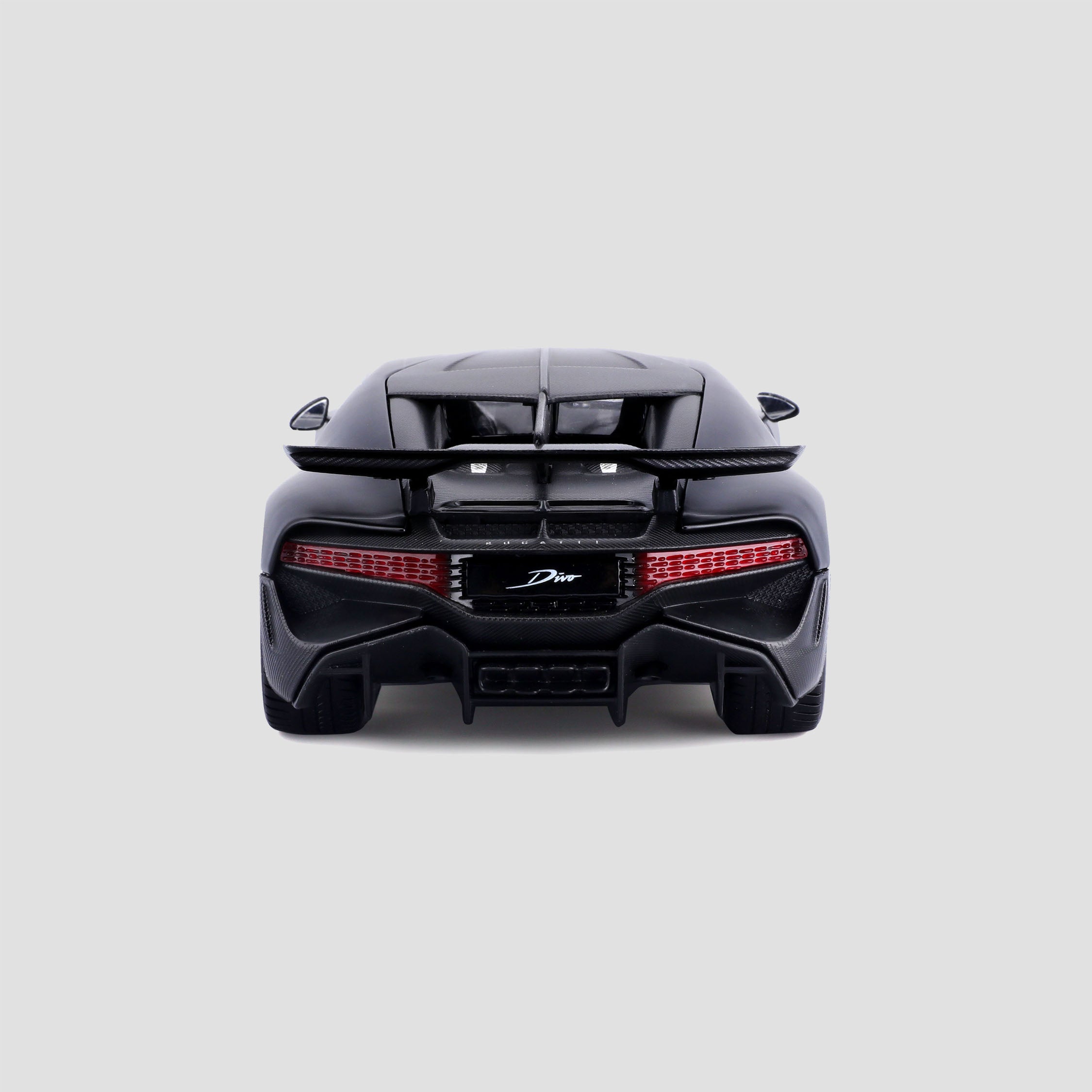 BUGATTI DIVO SCALE MODEL 1:24 MATTE BLACK