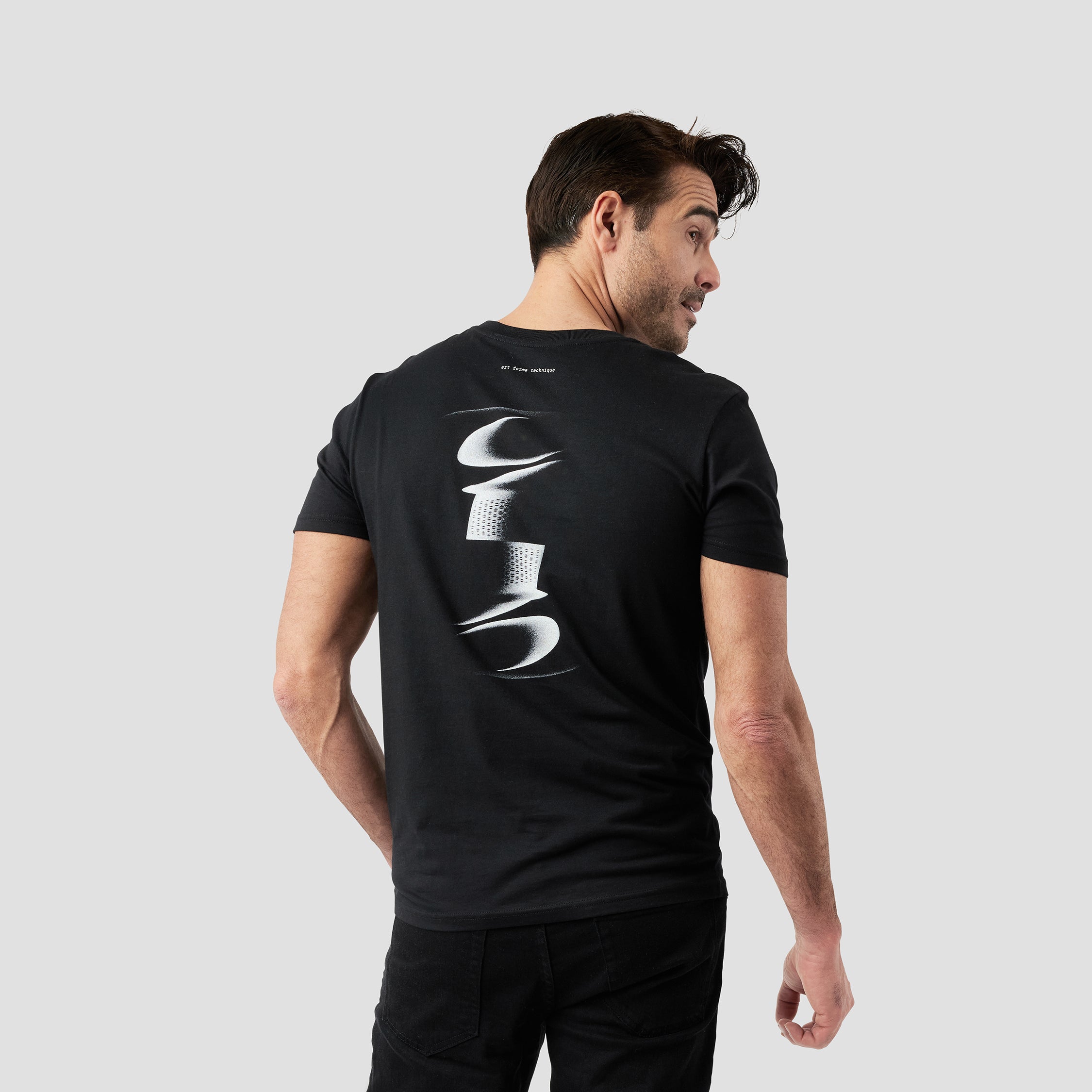 ABSTRACT GRAPHIC T-SHIRT