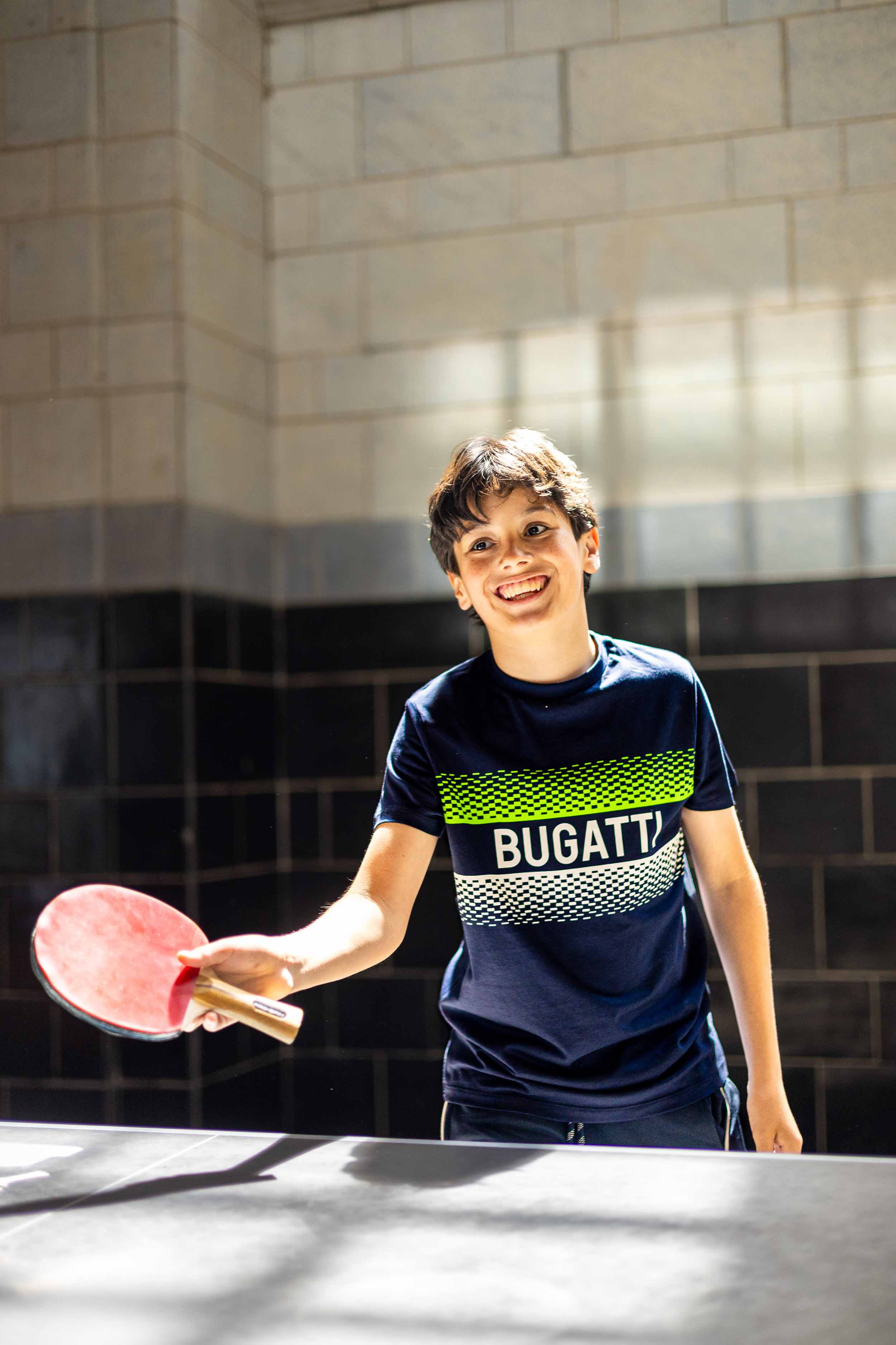 BUGATTI KIDS LARGE LOGO T-SHIRT NAVY